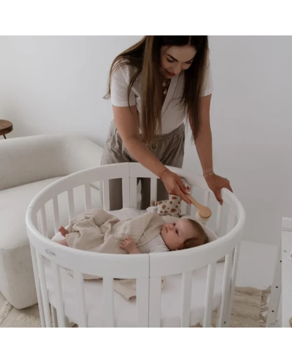 Ovali 7in1 daugiafunkcinė balta kūdikio lovytė