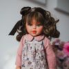 lalka-sabrina-w-sukience-40-cm-asi-0517630 (1) Asi lelė - Sabrina 0517630