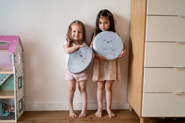 eng_pl_Poduszki-ekoskora-zestaw-ZWIERZATKA-Rodzinki-3-cm-6-szt-AKSON-38303_6 Eko odos pagalvėlių rinkinys „Gyvūnų šeimynos“ 6 vnt.