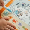 Veiklos knygelė „Gyvūnai“ su daugkartiniais lipdukais ir piešimu vandeniu